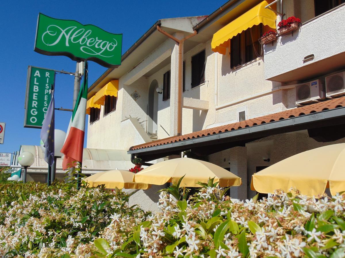Hotel B&B Rispescia Grosseto Bagian luar foto